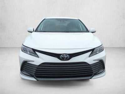 2023 Toyota Camry LE Auto (SE)
