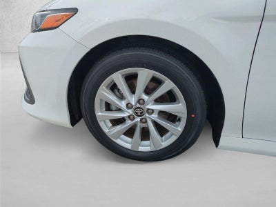 2023 Toyota Camry LE Auto (SE)