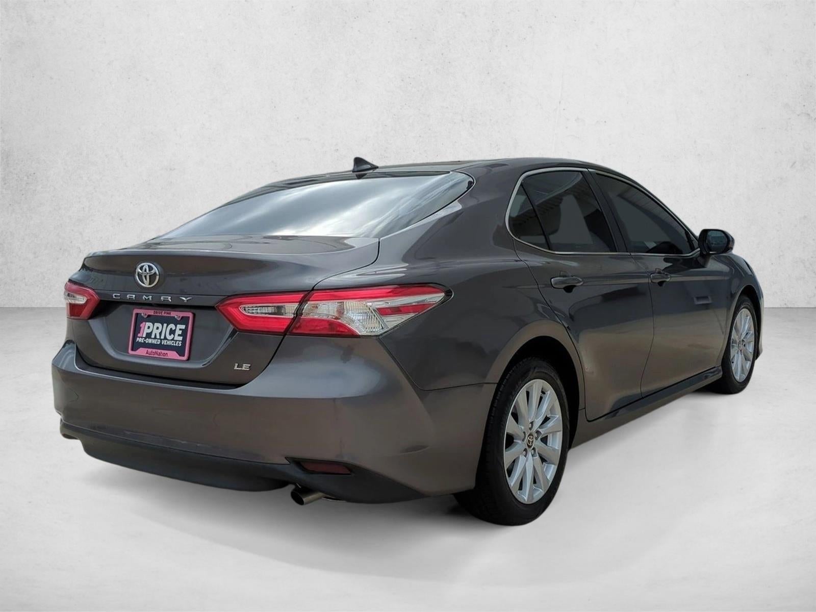 2020 Toyota Camry LE Auto (SE)