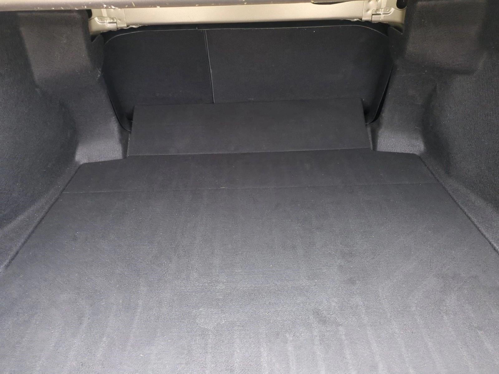 2020 Toyota Camry LE Auto (SE)