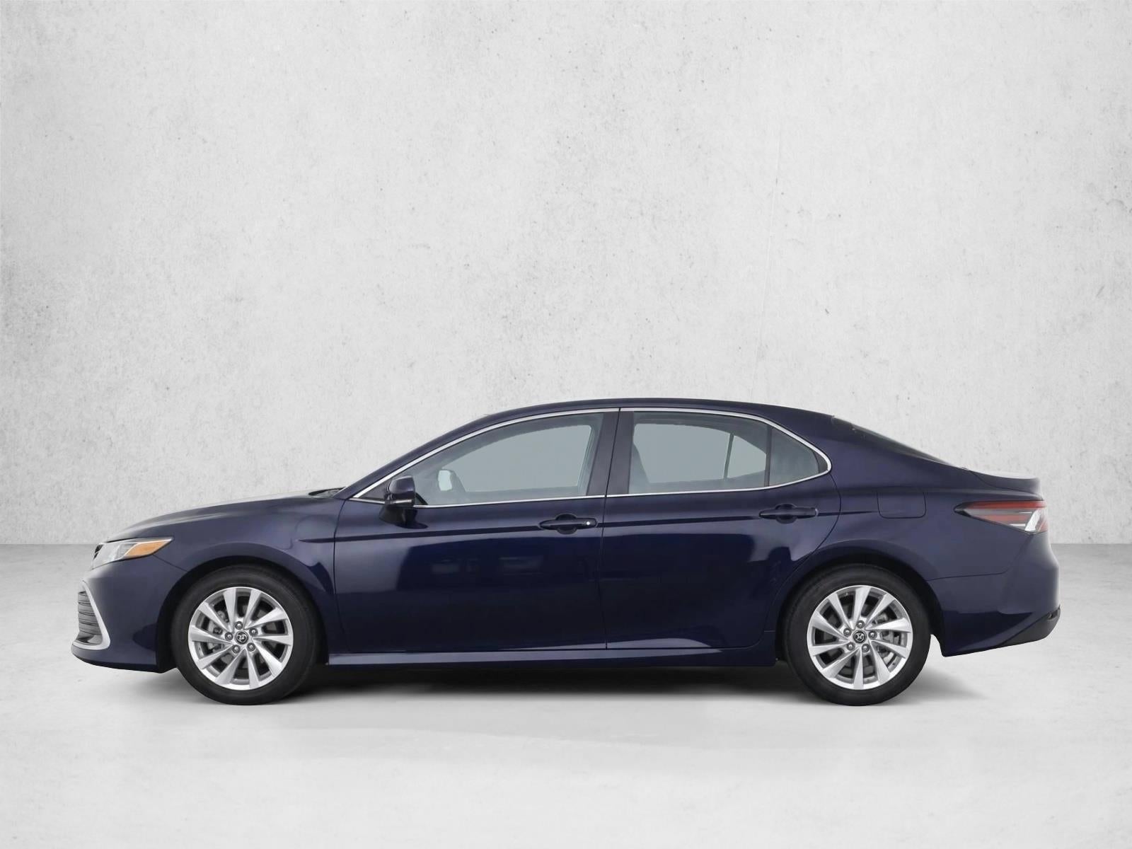 2021 Toyota Camry LE Auto (SE)