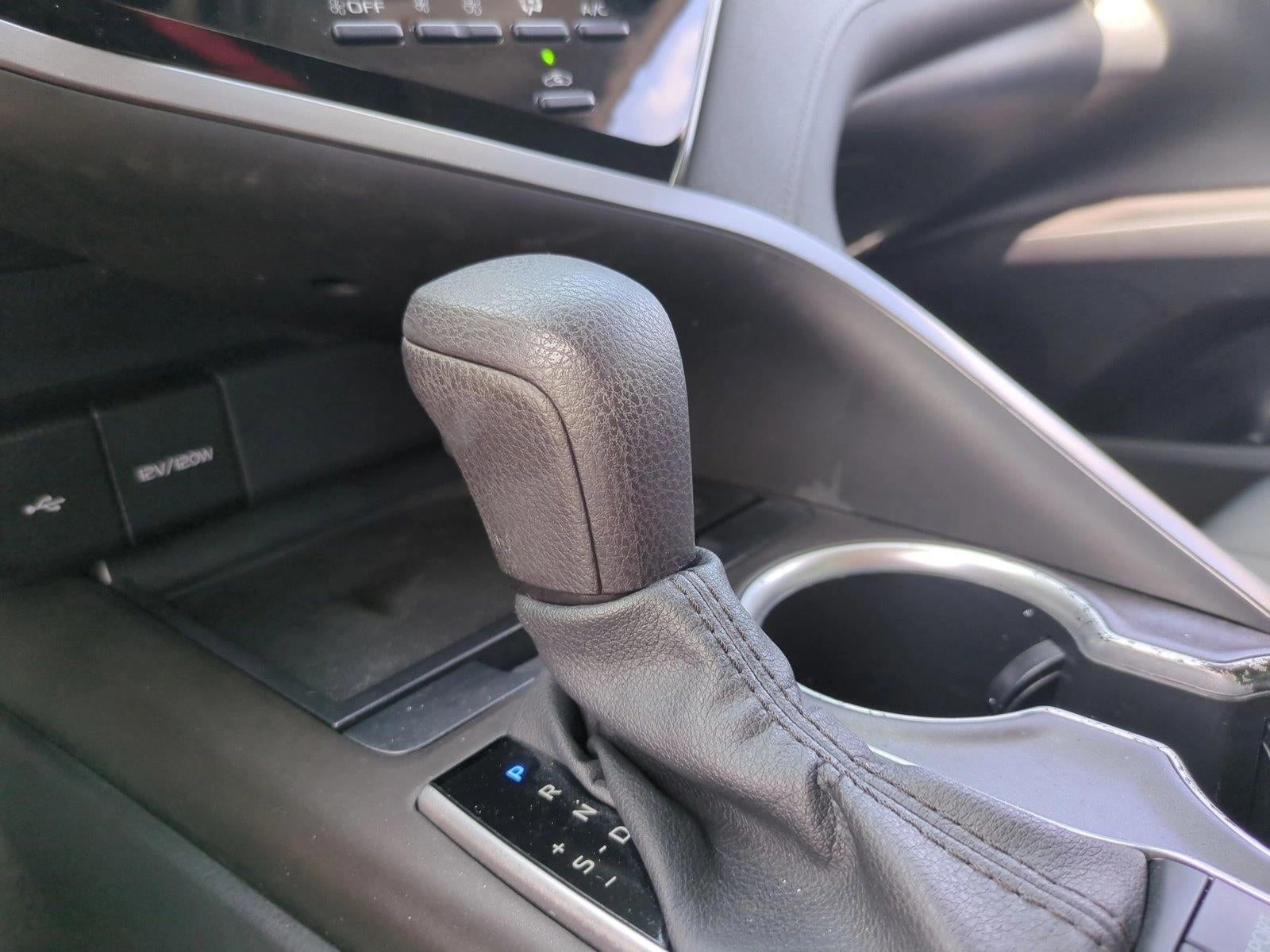 2023 Toyota Camry LE Auto (SE)