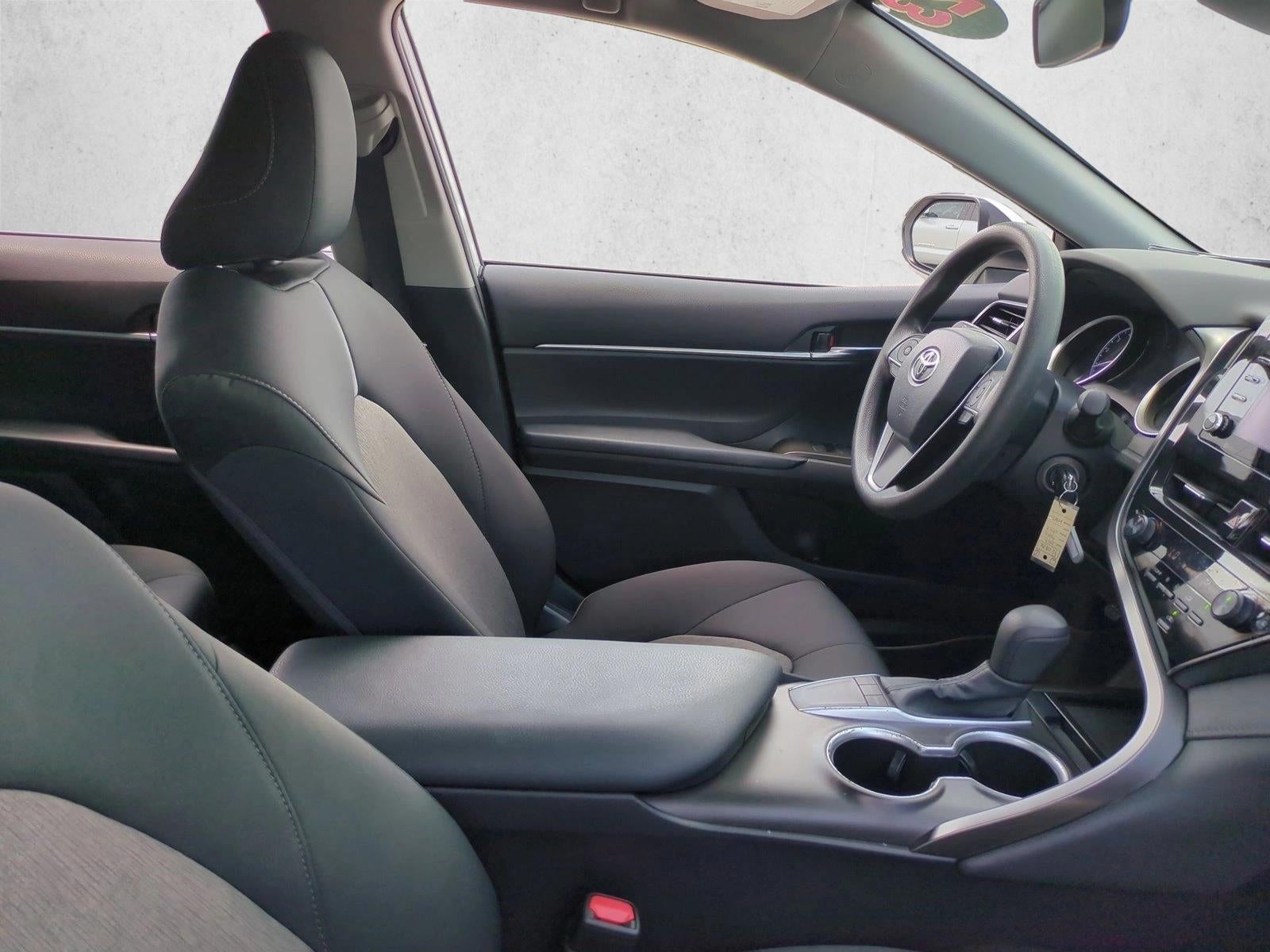 2023 Toyota Camry LE Auto (SE)