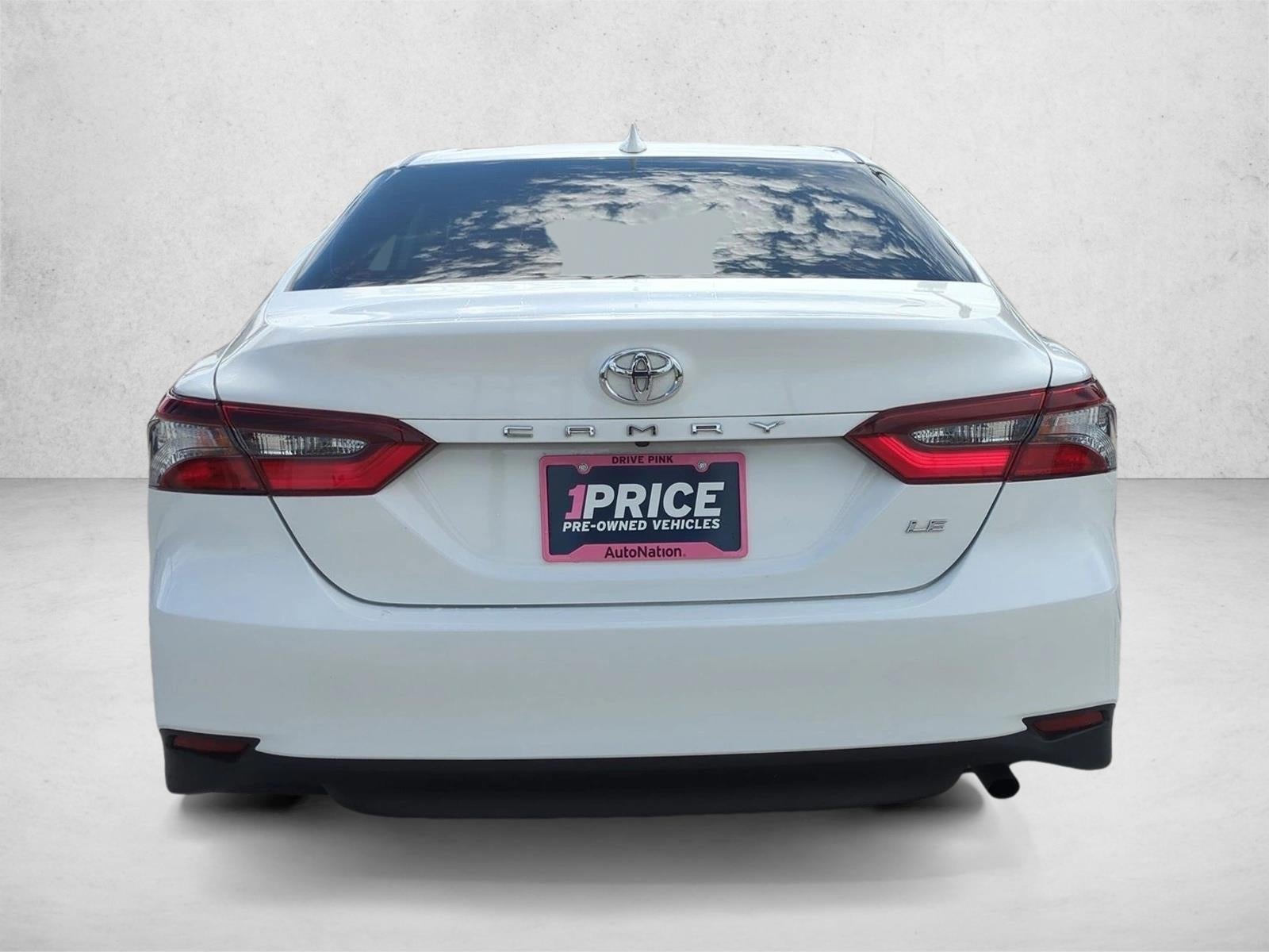 2023 Toyota Camry LE Auto (SE)