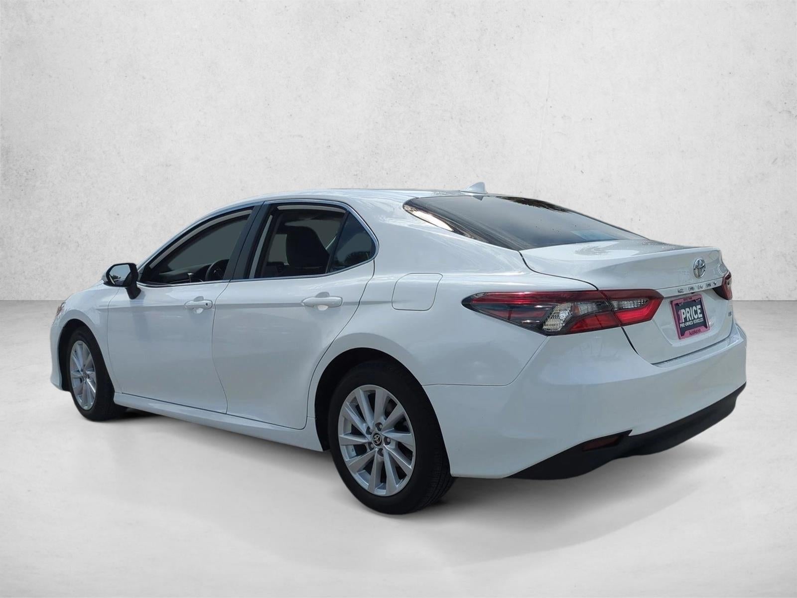 2023 Toyota Camry LE Auto (SE)