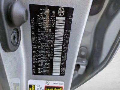 2022 Toyota Camry LE Auto (SE)