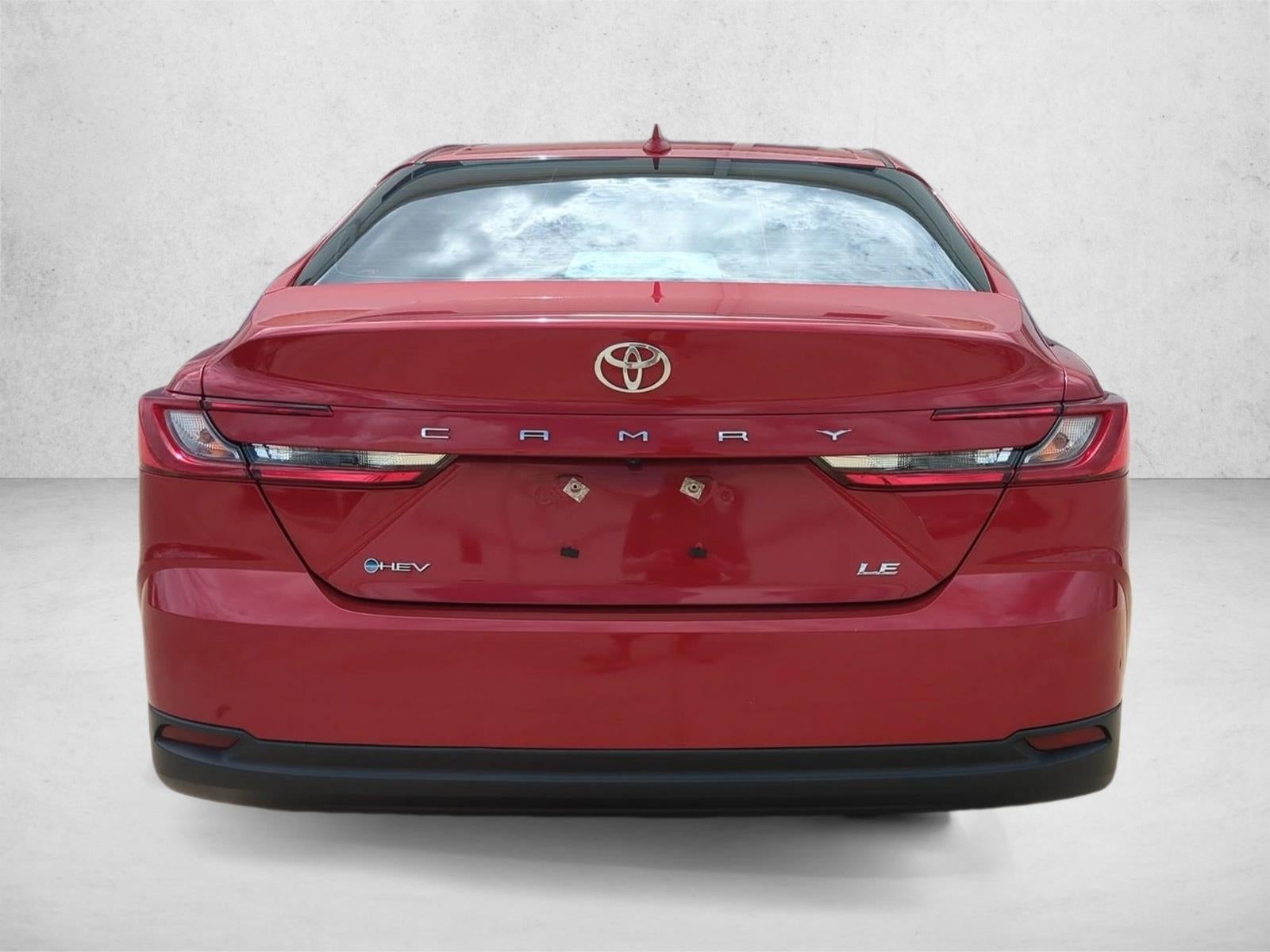 2025 Toyota Camry LE (Natl)