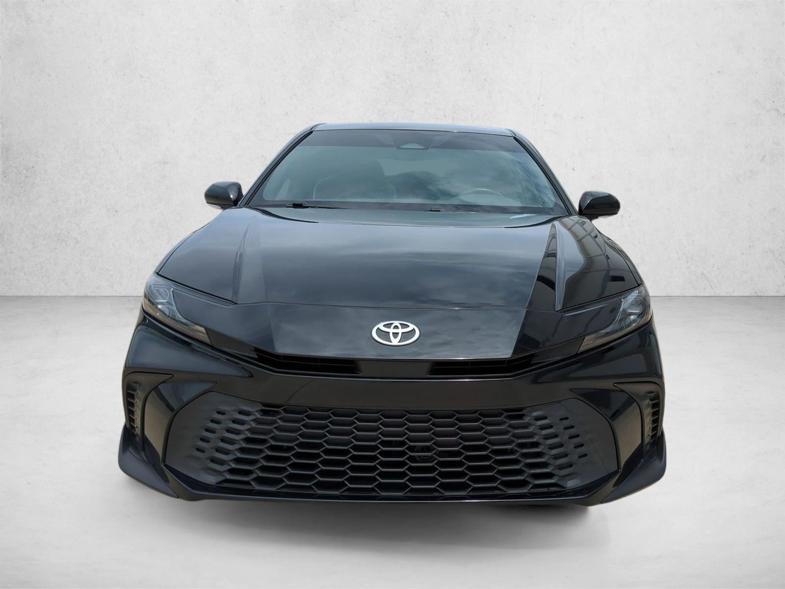 2025 Toyota Camry SE (SE)