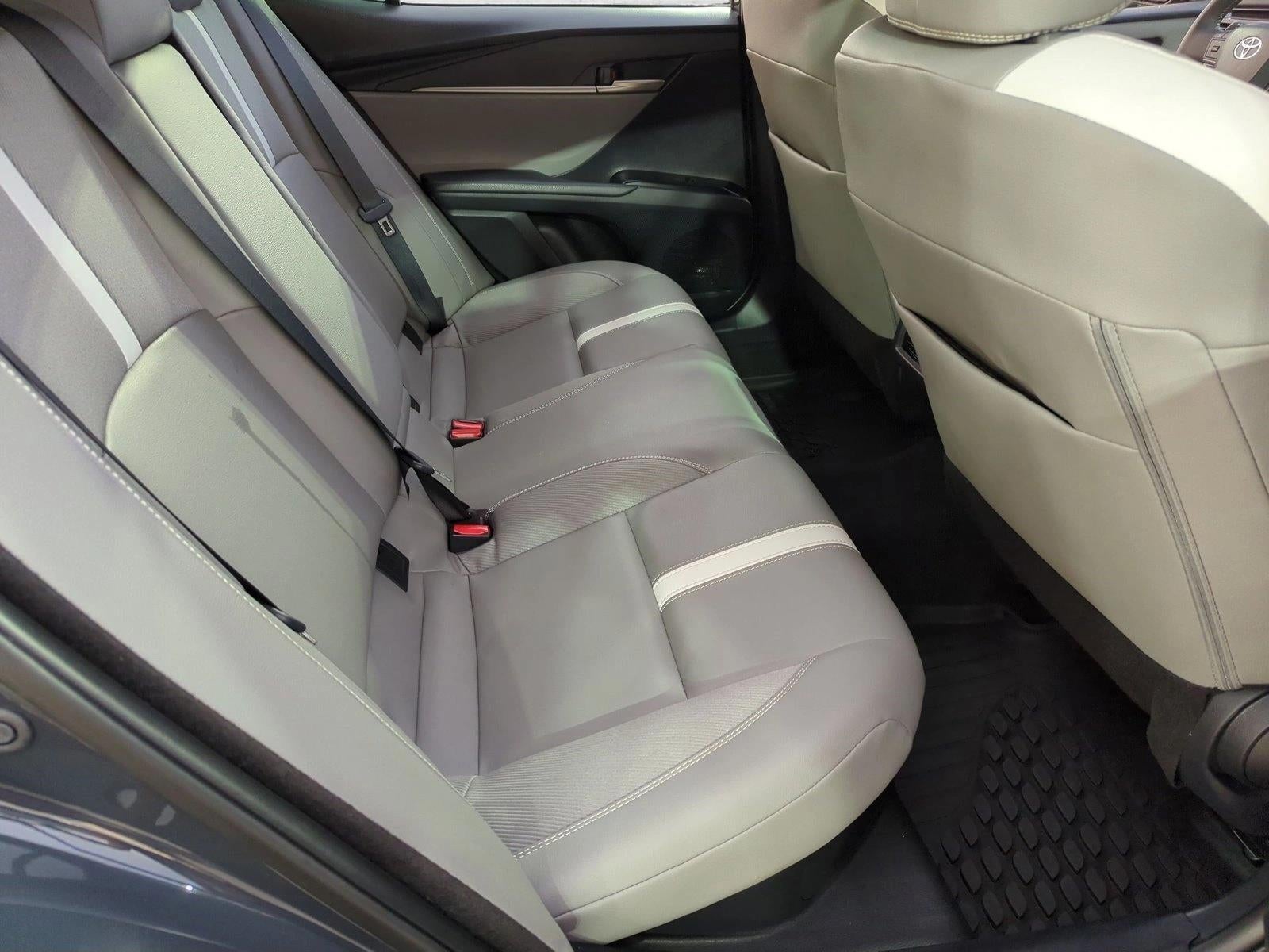 2025 Toyota Camry SE (Natl)