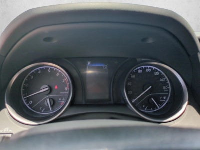 2023 Toyota Camry SE Auto (SE)
