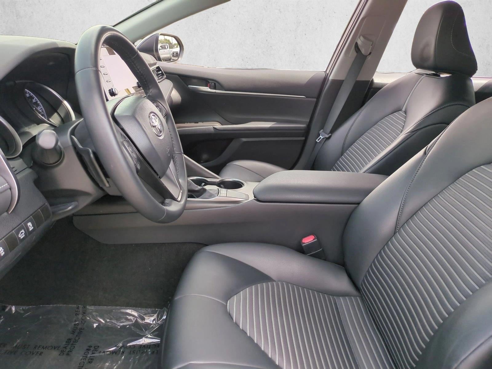 2023 Toyota Camry SE Auto (SE)