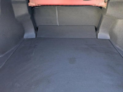 2021 Toyota Camry SE Auto (SE)