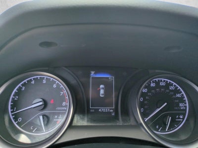 2023 Toyota Camry SE Auto (SE)