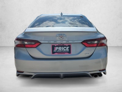 2023 Toyota Camry SE Auto (SE)