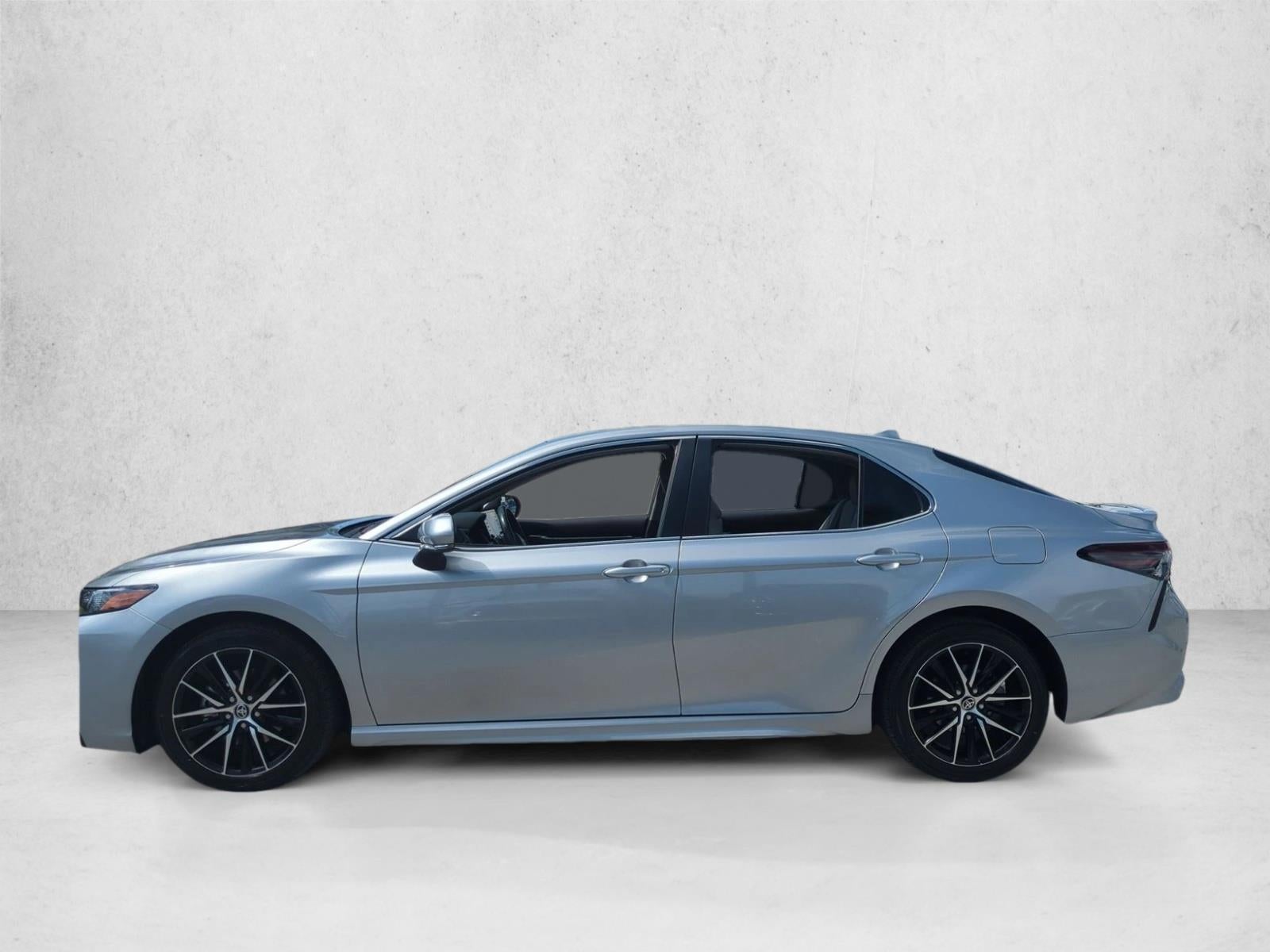 2023 Toyota Camry SE Auto (SE)