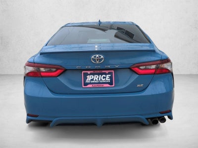 2023 Toyota Camry SE Auto (SE)
