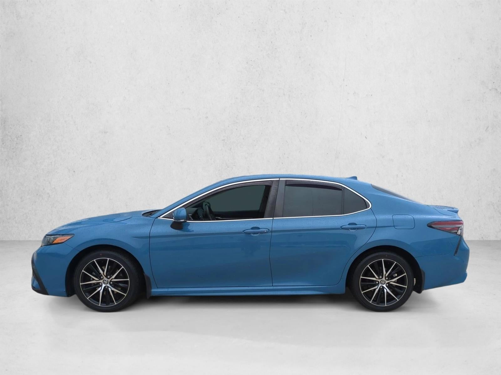 2023 Toyota Camry SE Auto (SE)