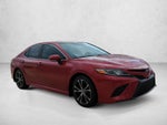 2020 Toyota Camry SE Auto (SE)