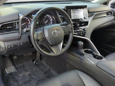 2023 Toyota Camry SE Auto (SE)