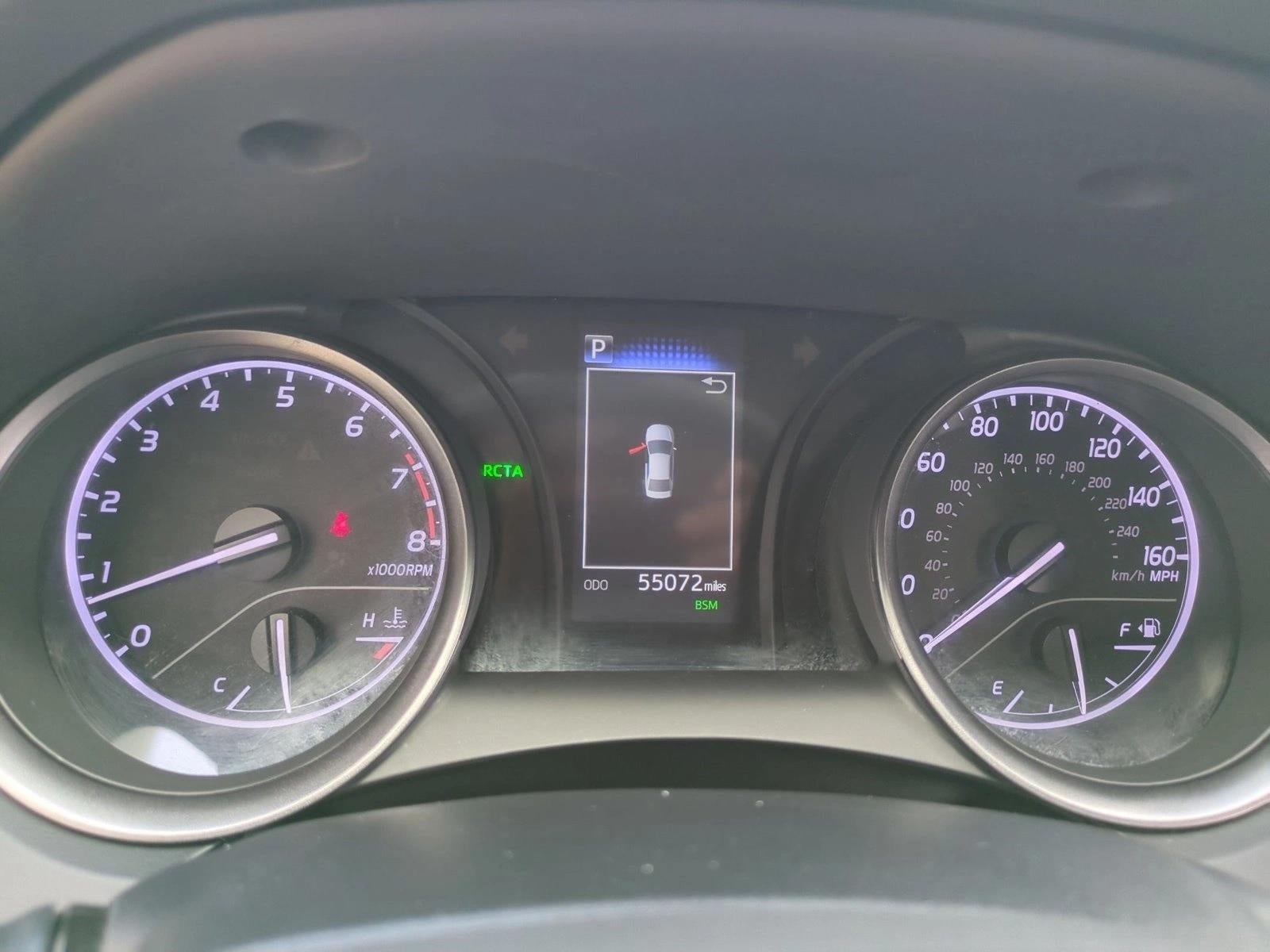 2023 Toyota Camry SE Auto (SE)