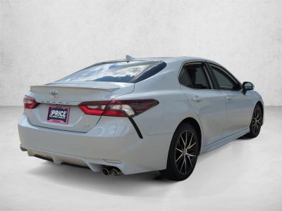 2023 Toyota Camry SE Auto (SE)