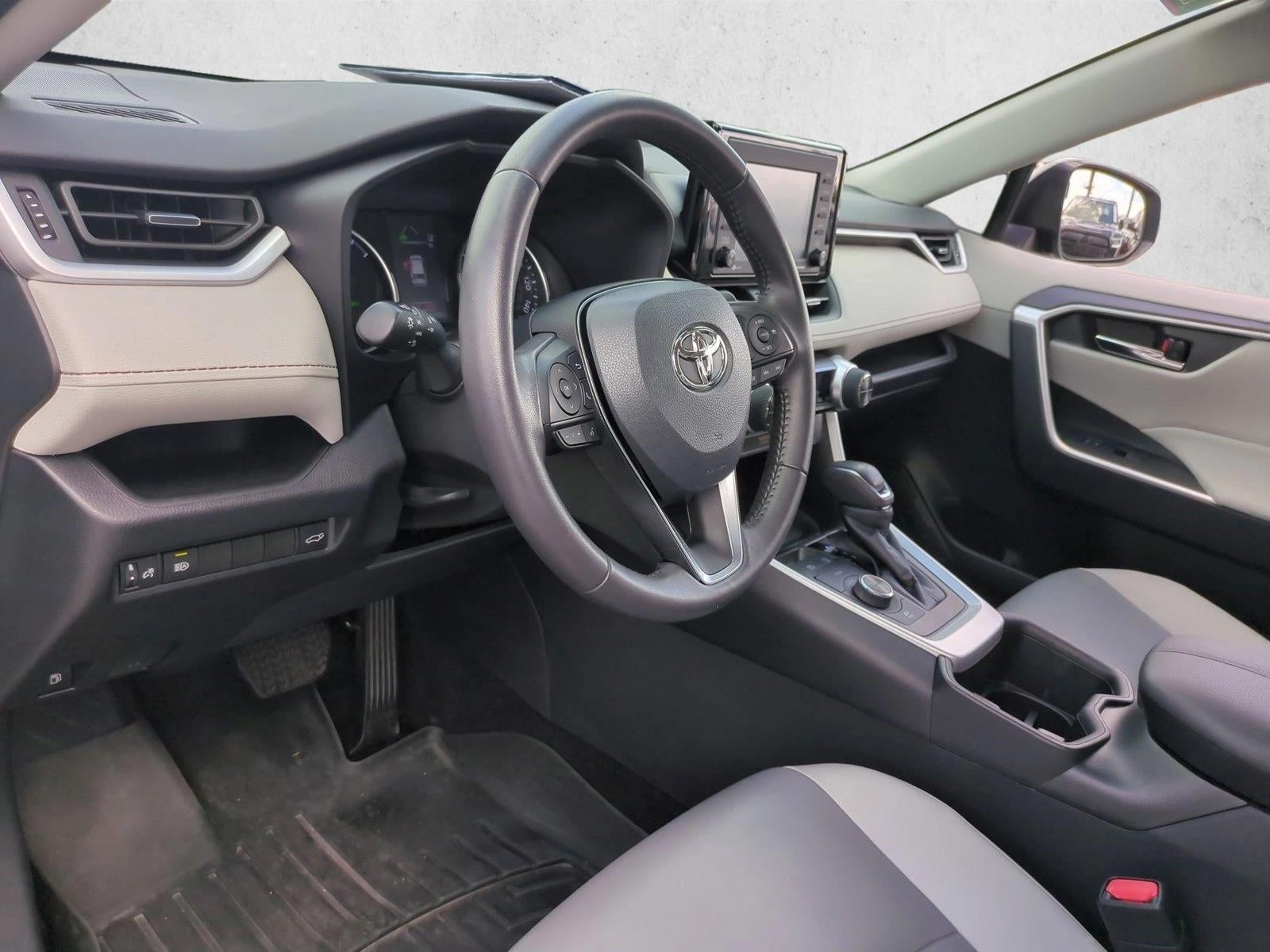 2022 Toyota RAV4 Hybrid XLE Premium AWD (Natl)