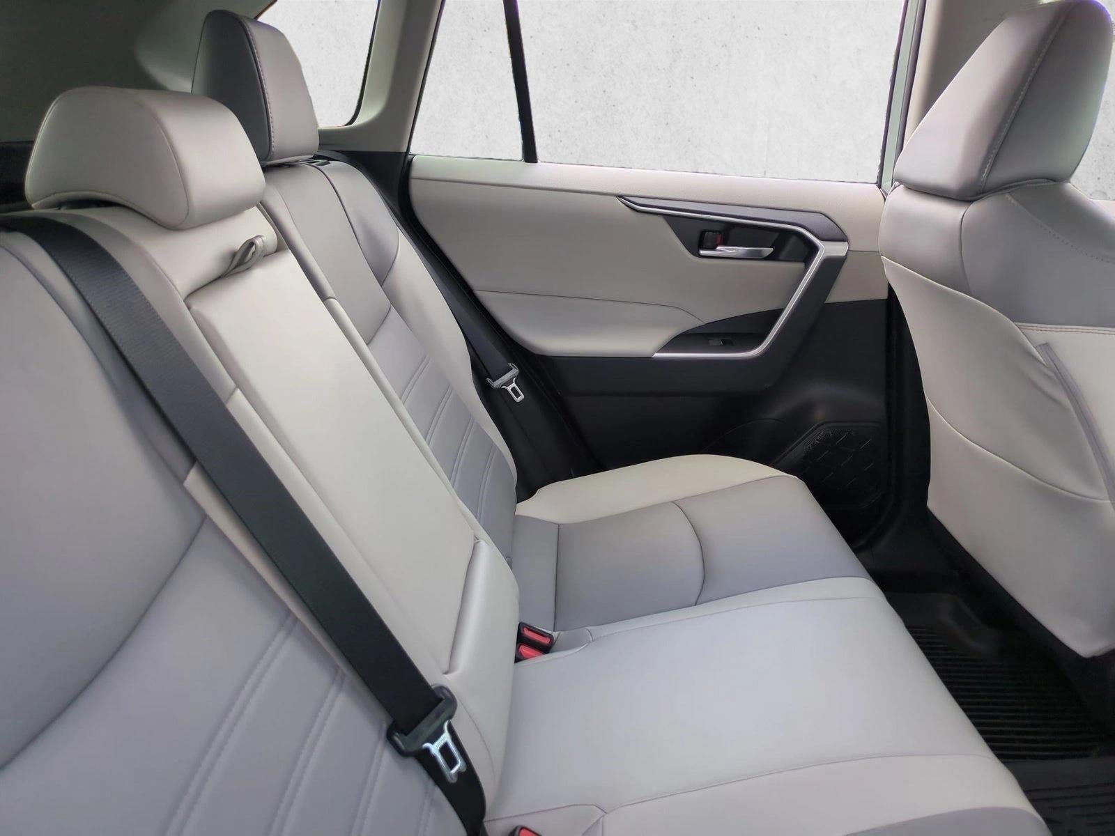2022 Toyota RAV4 Hybrid XLE Premium AWD (Natl)