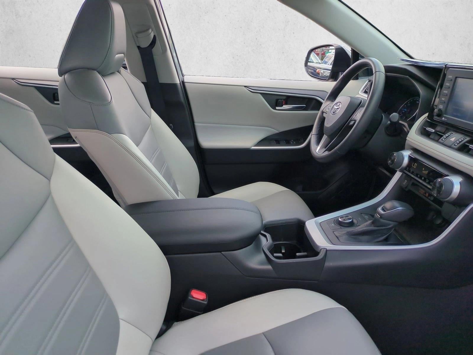 2022 Toyota RAV4 Hybrid XLE Premium AWD (Natl)