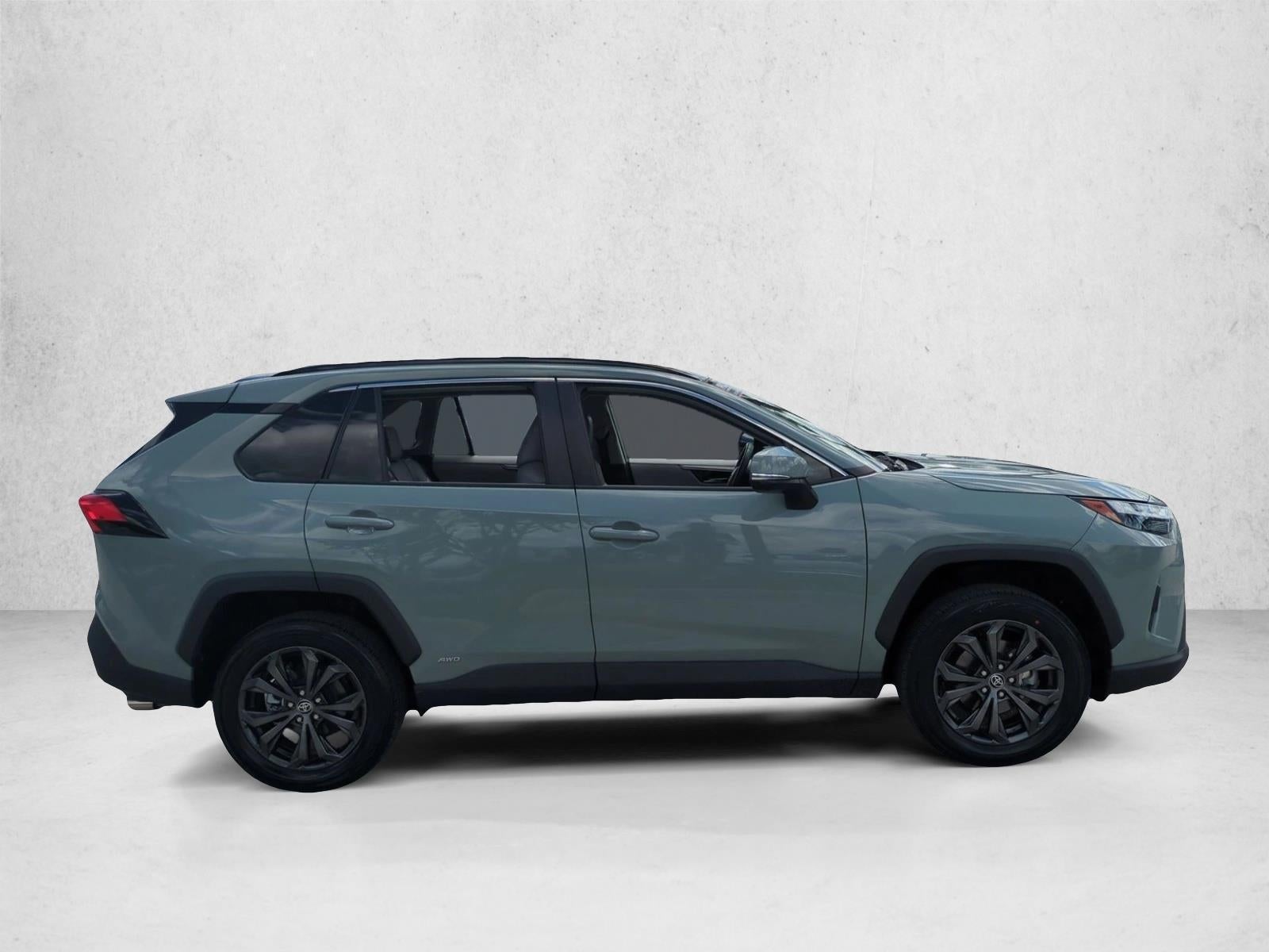 2022 Toyota RAV4 Hybrid XLE Premium AWD (Natl)