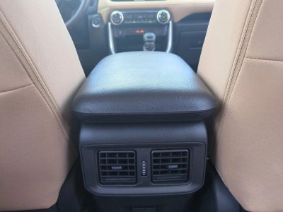 2025 Toyota RAV4 Hybrid XLE AWD (Natl)