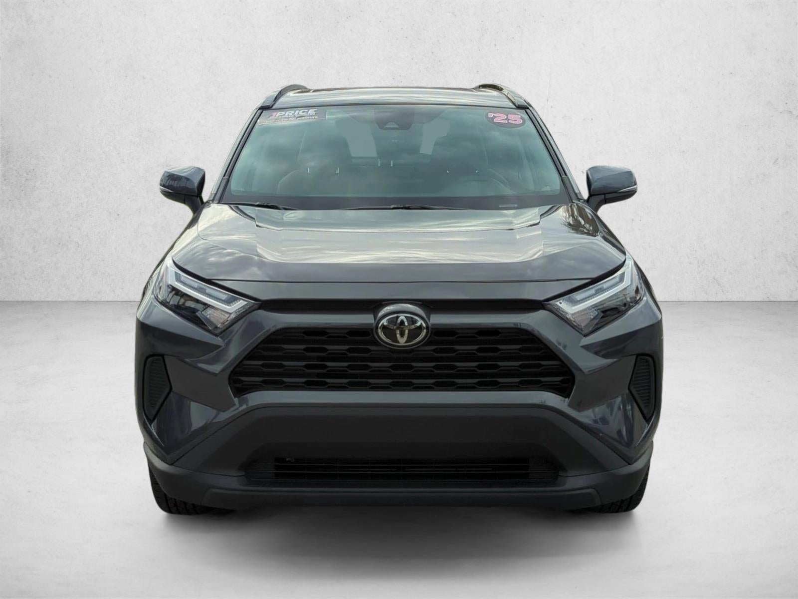2025 Toyota RAV4 Hybrid XLE AWD (Natl)
