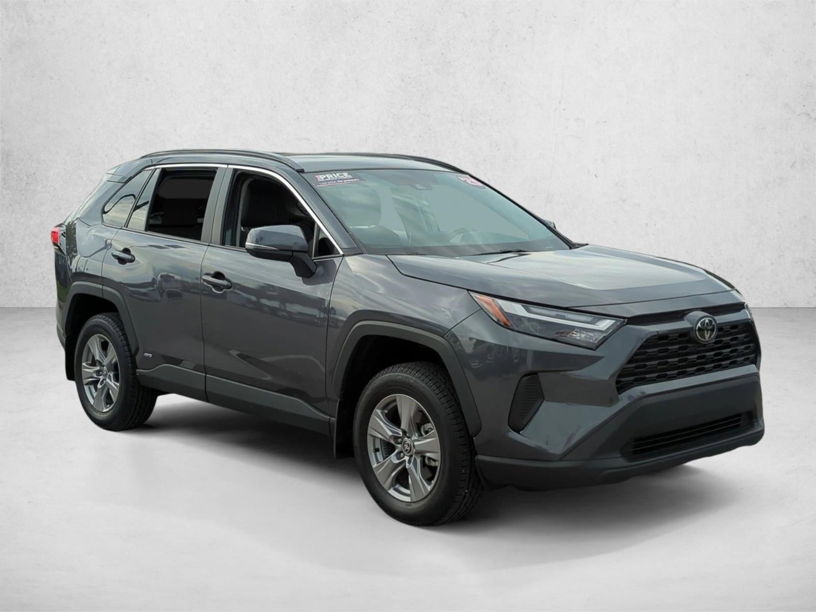 2025 Toyota RAV4 Hybrid XLE AWD (Natl)