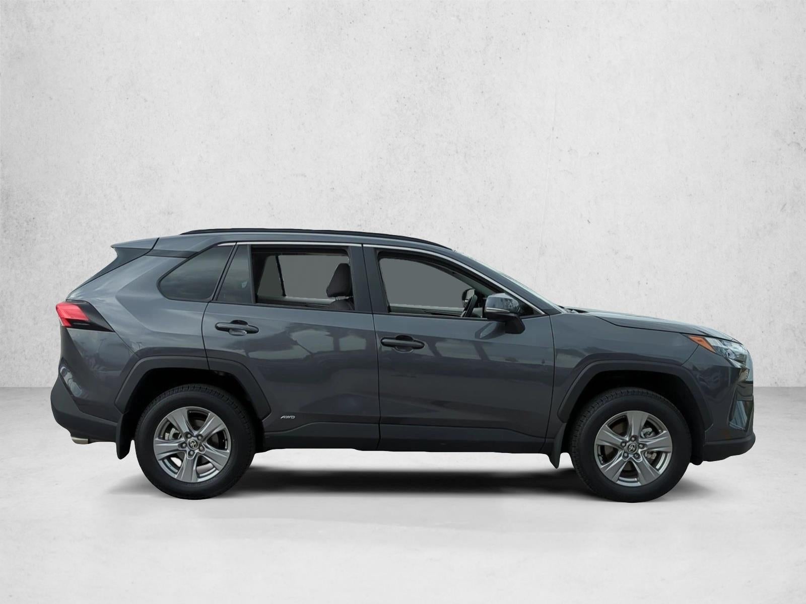 2025 Toyota RAV4 Hybrid XLE AWD (Natl)