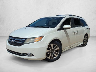 2015 Honda Odyssey Touring Elite with DVD Rear Entertainment System and Navigation