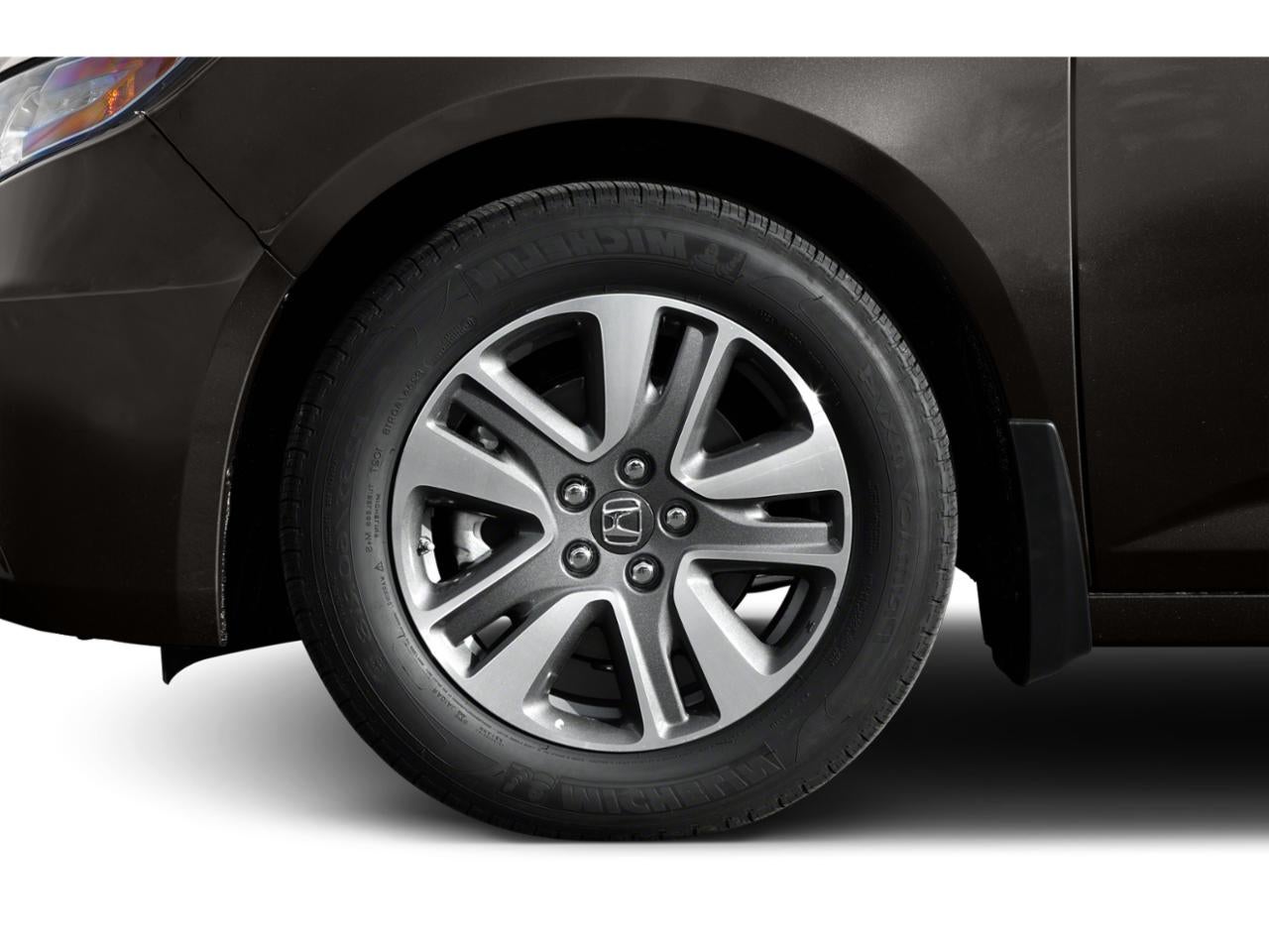 2015 Honda Odyssey Touring Elite with DVD Rear Entertainment System and Navigation