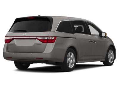 2013 Honda Odyssey Touring with DVD Rear Entertainment System and Navigation