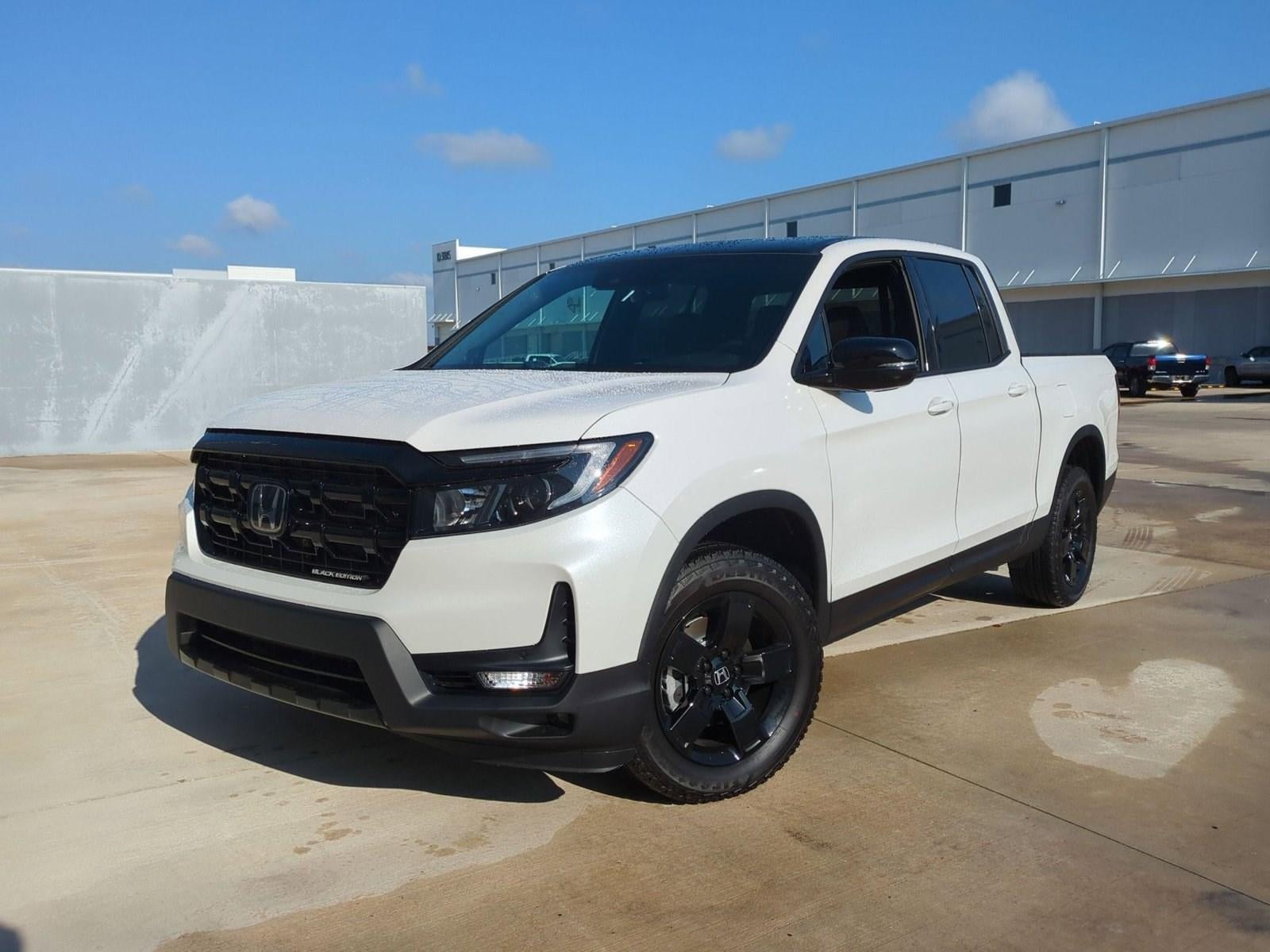 2026 Honda Ridgeline Black Edition Two-Tone AWD