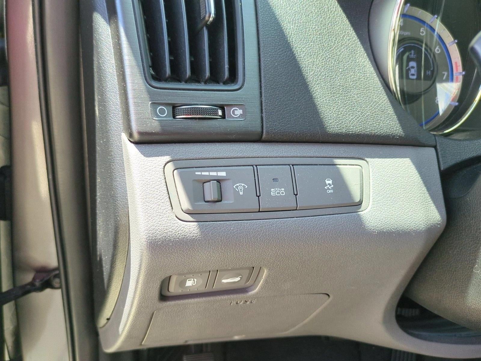2011 Hyundai SONATA 4dr Sdn 2.4 Auto SE