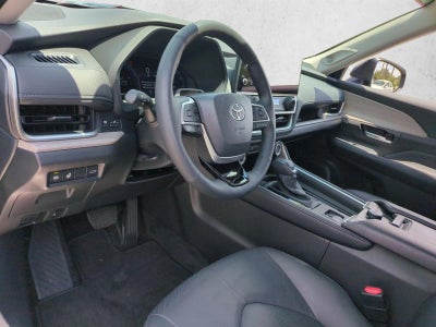 2025 Toyota Grand Highlander Platinum AWD (Natl)