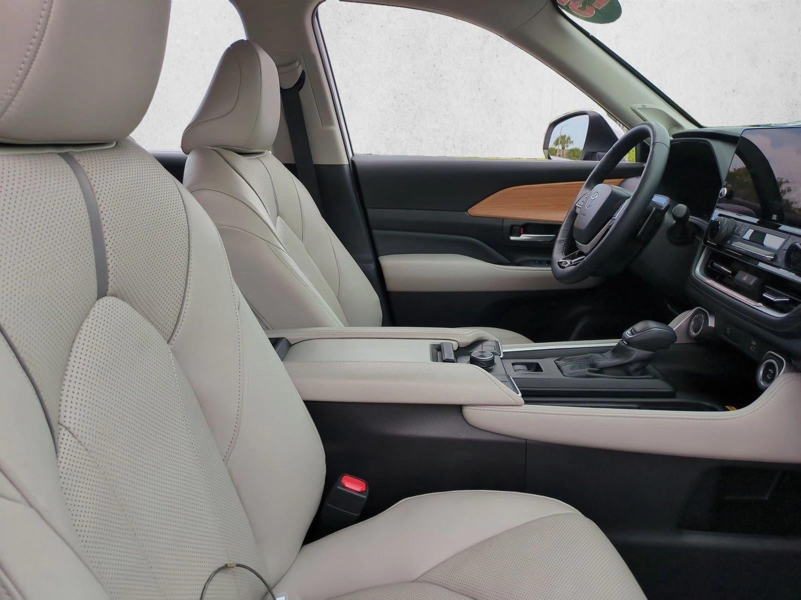 2025 Toyota Grand Highlander Platinum AWD (Natl)