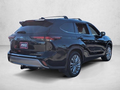 2024 Toyota Highlander Hybrid Platinum AWD (Natl)