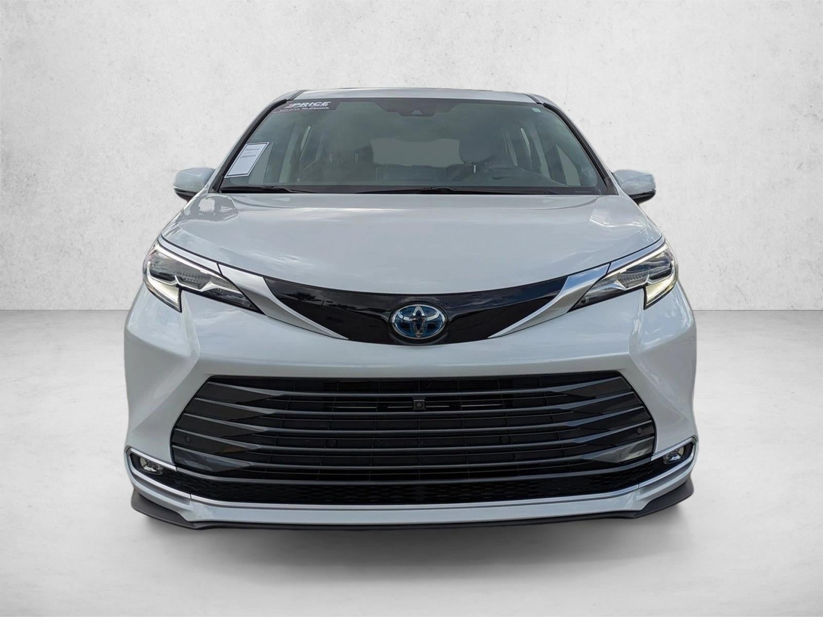 2023 Toyota Sienna Platinum FWD 7-Passenger (Natl)