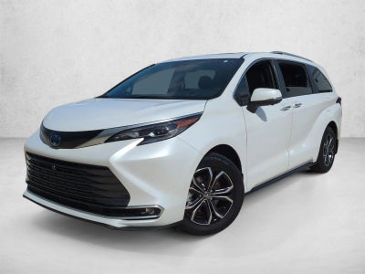 2025 Toyota Sienna Platinum AWD 7-Passenger (GS)