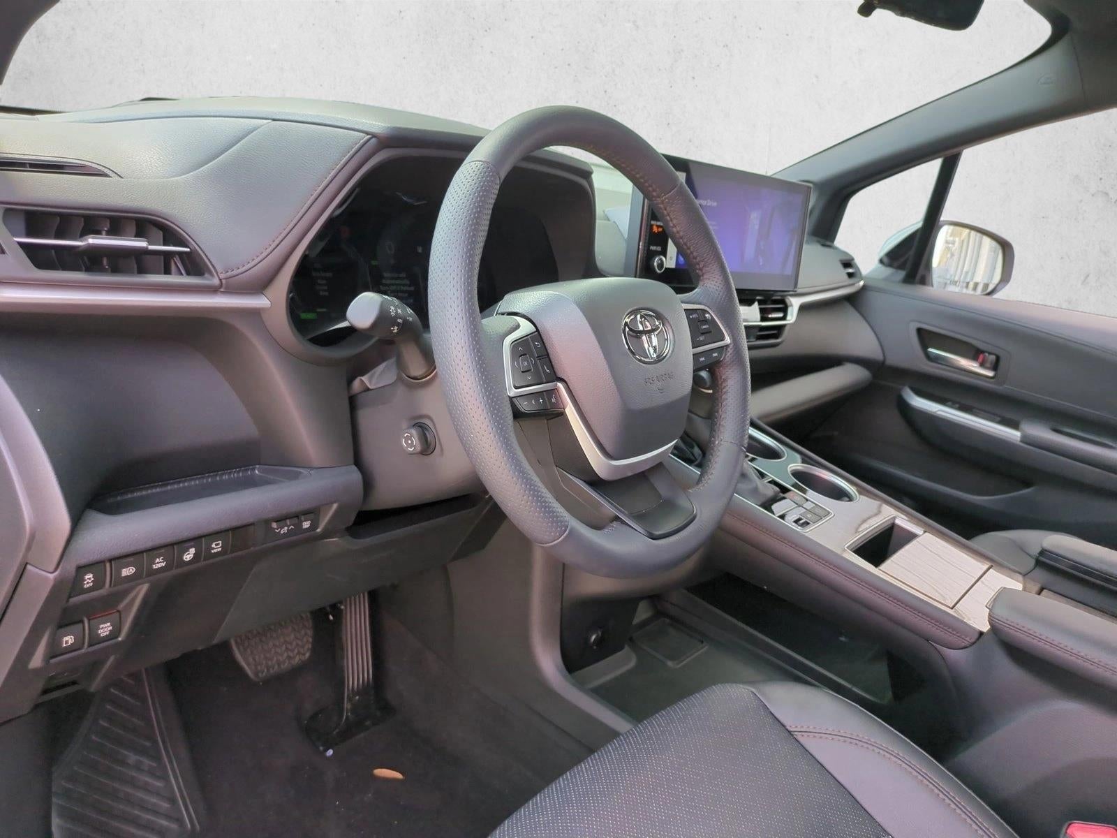 2025 Toyota Sienna Platinum AWD 7-Passenger (GS)