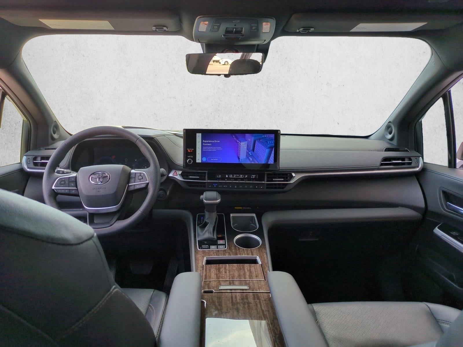 2025 Toyota Sienna Platinum AWD 7-Passenger (GS)