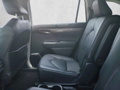 2022 Toyota Highlander Platinum FWD (Natl)