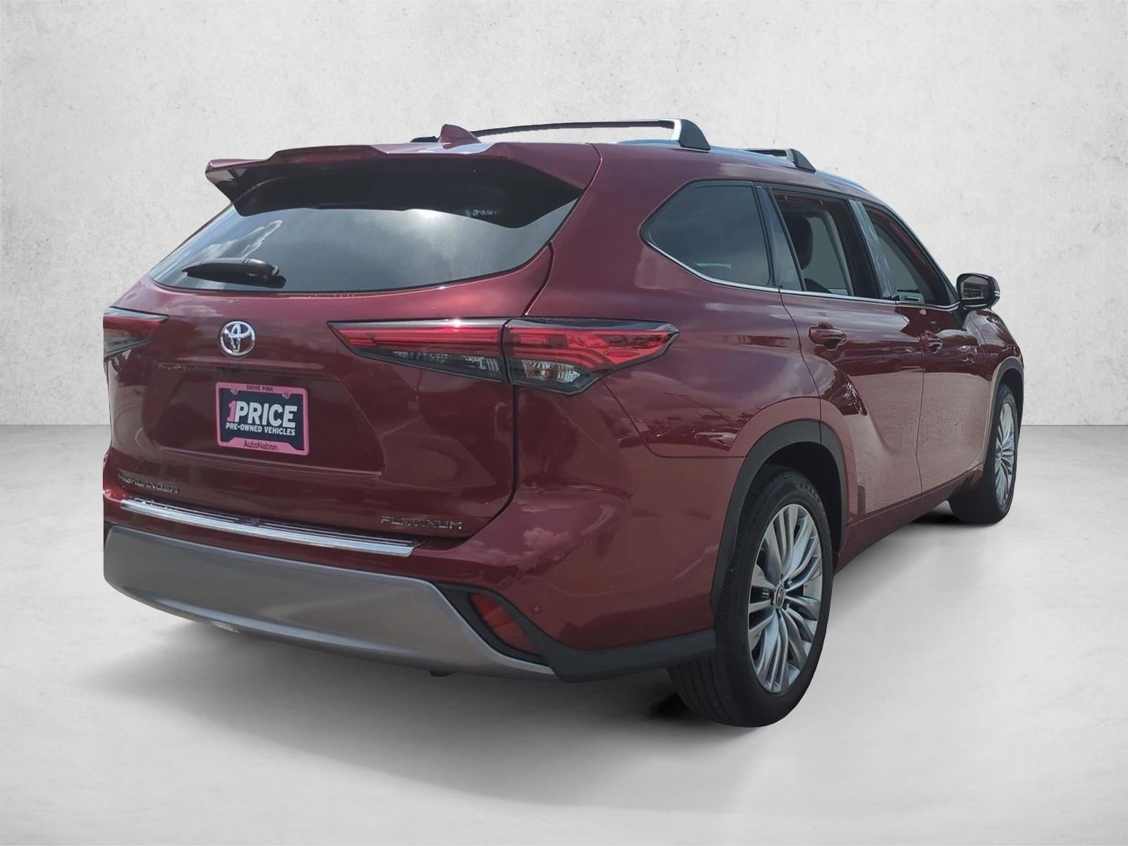 2022 Toyota Highlander Platinum FWD (Natl)