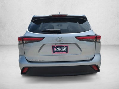 2023 Toyota Highlander XLE FWD (Natl)