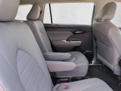 2023 Toyota Highlander XLE FWD (Natl)