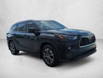 2024 Toyota Highlander XLE FWD (Natl)